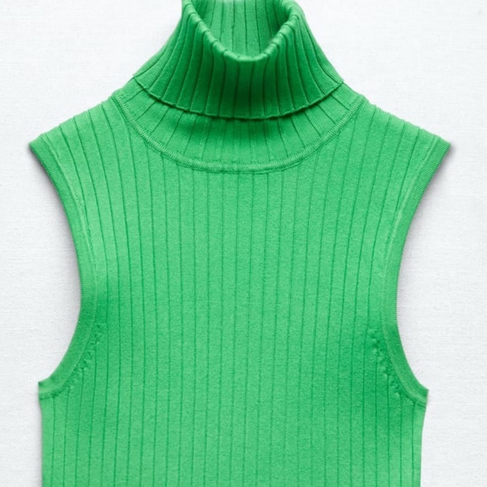 Zara BASIC RIBBED KNIT‎ TOP